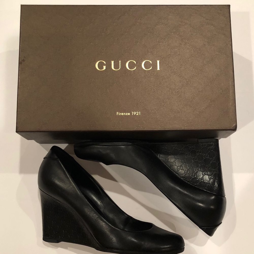 Leather Gucci wedges